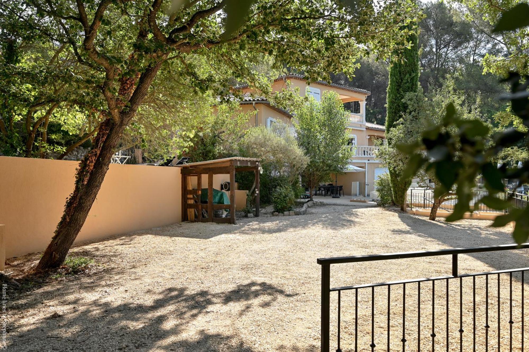 Hotel Mas des Marcellines à La Bouilladisse Extérieur photo